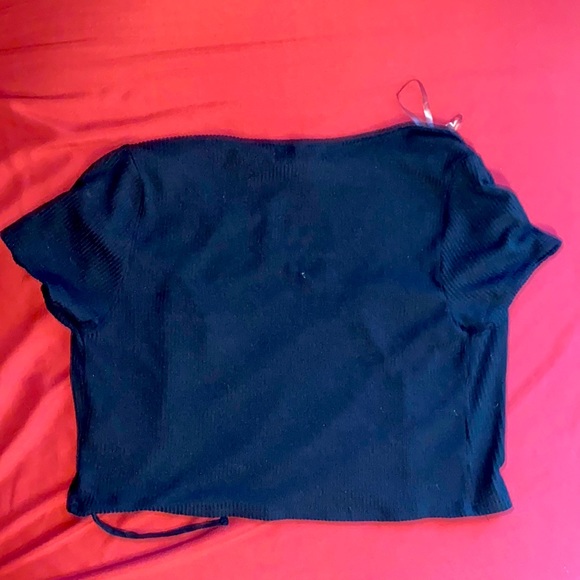 Its a black crop top jacket the brand is Berekš¤Heart - Picture 2 of 2